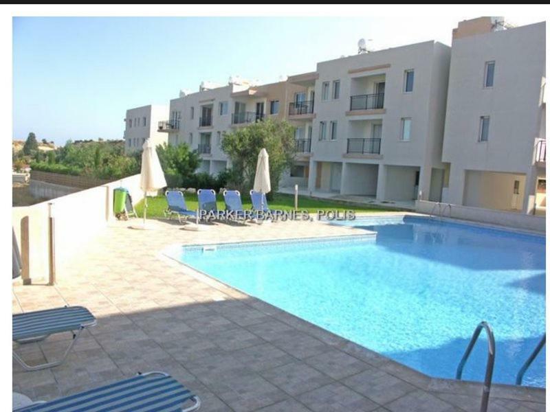 Apartment Oasis Polis Exterior photo